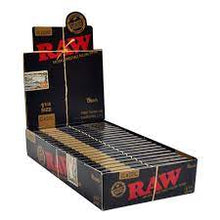 Load image into Gallery viewer, Raw Black Papers 1 1/4 Rolling Papers
